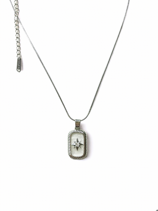 Kutup yıldızı kolye